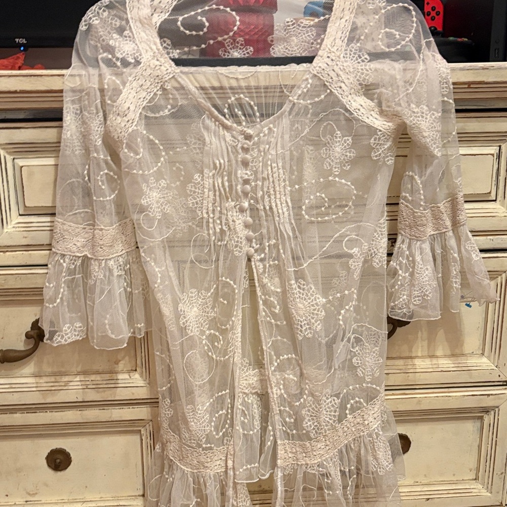 Ryu Cream Lace Top